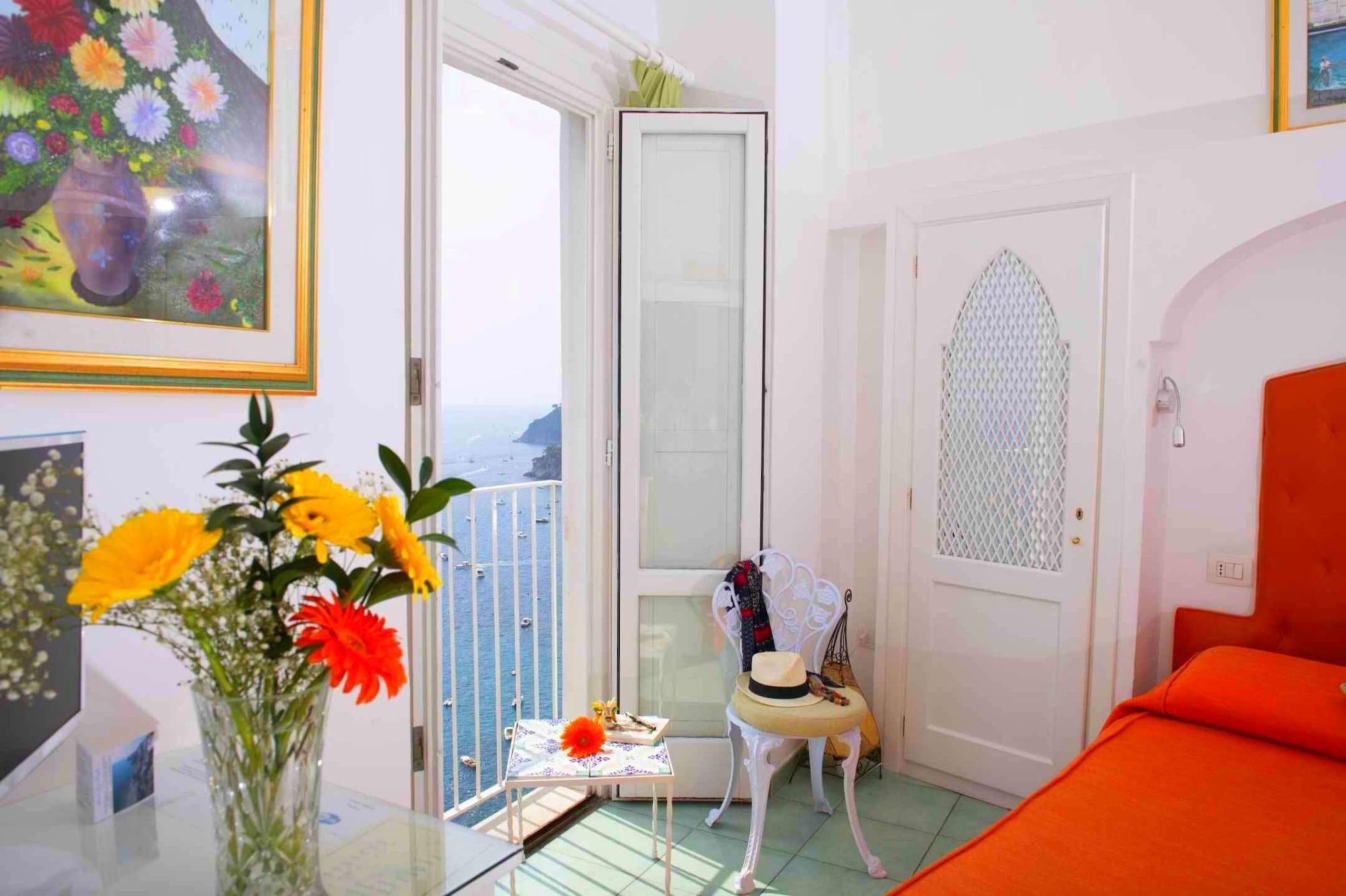 Hotel La Ninfa Амалфи Екстериор снимка